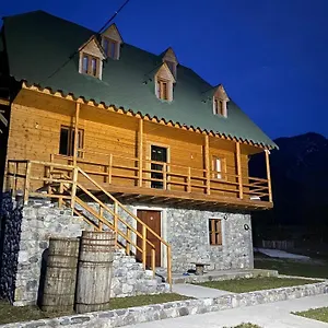 Bujtina Vellezerit Grrela Pensjonat